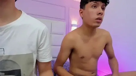 hoot_booys_ webcam model stream image