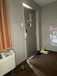 Stressreliever82 webcam model stream image