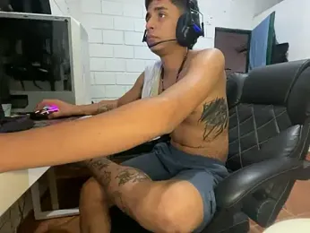 Max_TheHorseDick webcam model stream image