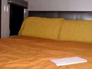 dreamyceline webcam camsoda model stream image