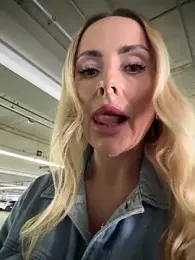 EmaSalis webcam stripchat model stream image