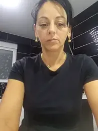 bruneta_sexy23 webcam model stream image