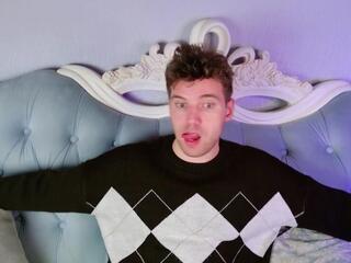 Arthur Andrews webcam flirt4free model stream image