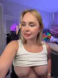 Kitty_Ricky webcam model stream image