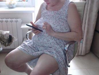 MonaMonako webcam model stream image