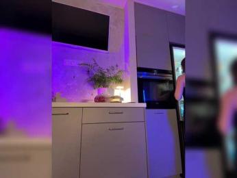 -TATUHA- webcam model stream image