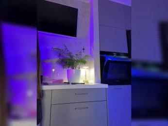 -TATUHA- webcam model stream image