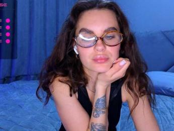 VALERIYAAA webcam model stream image