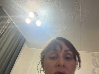Huliganiop webcam model stream image