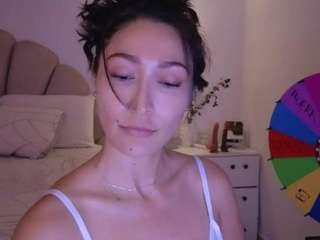 azaleiia webcam camsoda model stream image