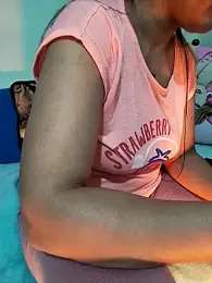 lolo890 webcam model stream image