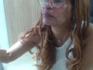 bustyxmilf webcam model stream image