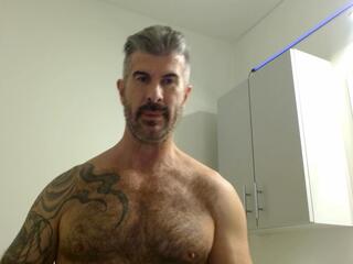 Killian & Crew webcam model stream image