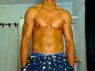 themykeone webcam camsoda model stream image