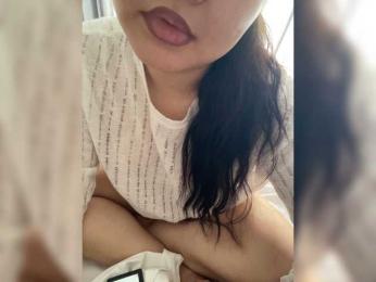 KateBloom webcam model stream image