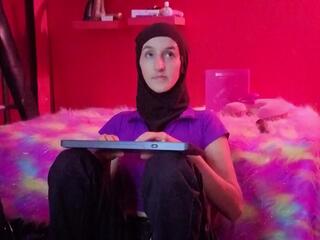 Ambar Roux webcam model stream image