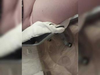 Milf_a webcam model stream image