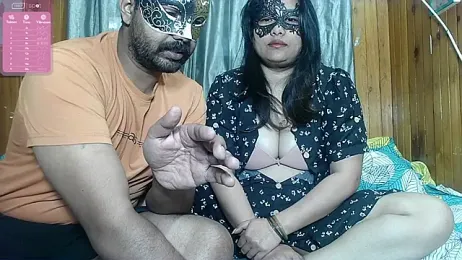 Cutehornycouples webcam model stream image