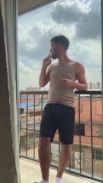 liam_bronw webcam model stream image