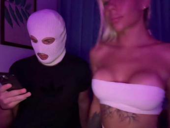 AliksRay webcam model stream image