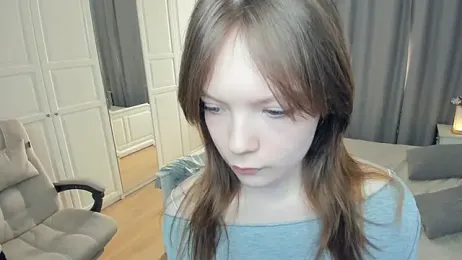 LavenderMitten webcam model stream image