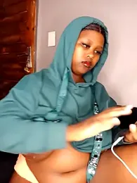 SELYS_NANA webcam model stream image