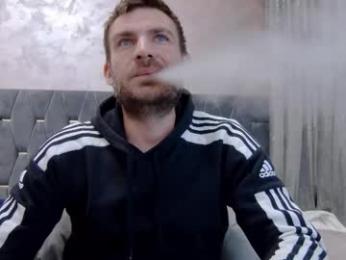 10in_deluxe webcam chaturbate model stream image