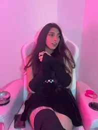 Felicia_smok3 webcam model stream image
