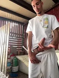 piccolo2002 webcam stripchat model stream image