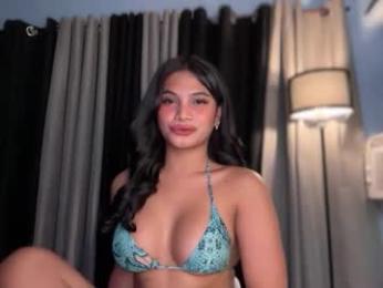 sweet_scarllet12 webcam chaturbate model stream image