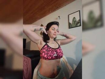 Gitana webcam model stream image