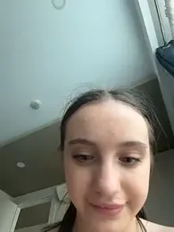 MiaTee webcam model stream image