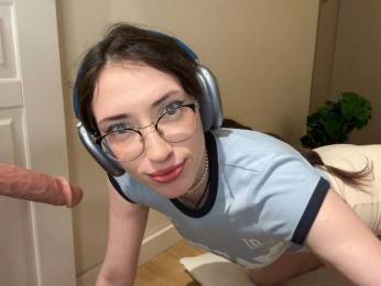 KellyyBeryy webcam model stream image