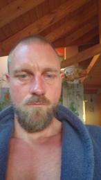 c0ckcomb webcam model stream image