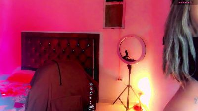 Luccy_Rouss webcam model stream image
