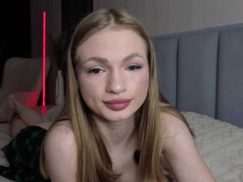 Pussyya webcam model stream image