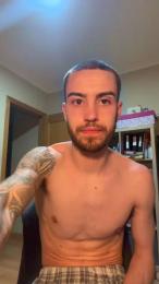 Ruuloo webcam model stream image