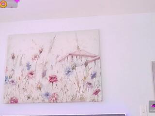 Antonella Lee webcam model stream image