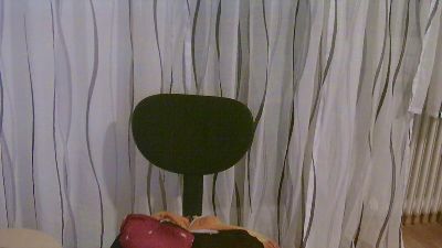 XweezleXx webcam model stream image