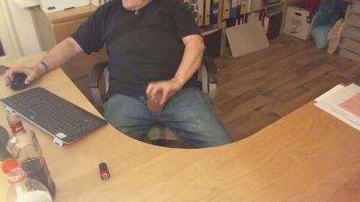 Barefooter webcam model stream image