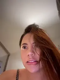 Aryrosee webcam stripchat model stream image