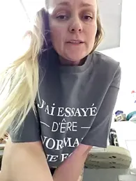 Bondgirl_013 webcam model stream image