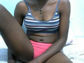 hey-its-nova webcam model stream image