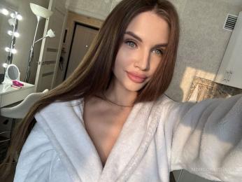 MoireGrimshaw webcam model stream image