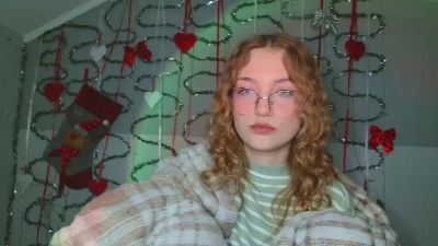 crazy_c_urly webcam model stream image