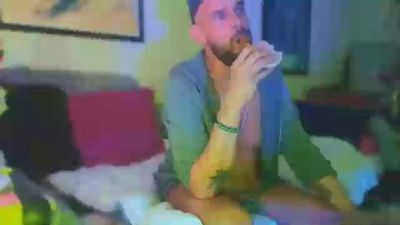 GuyST webcam model stream image