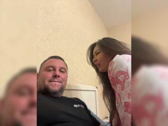 GloryHoleW webcam model stream image