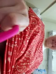 Snowbunnycake_131 webcam model stream image