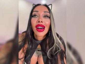 Cristalkate webcam bongacams model stream image