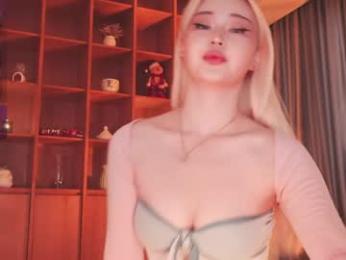 seduza_hyun webcam chaturbate model stream image